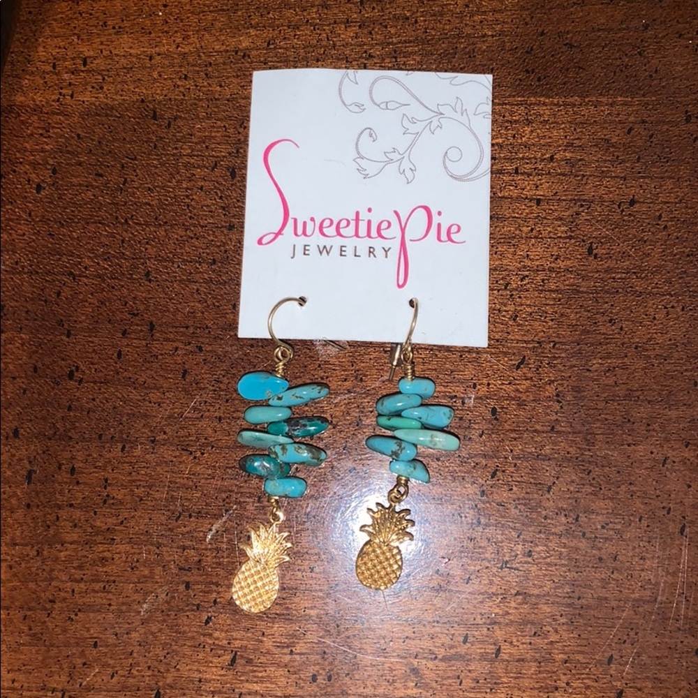 sweetie pie earrings